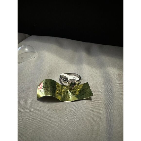 Fragrant Jewels Silver Rhodium Glitzy Mystic Topaz Heart Necklace & Ring Bundle - Picture 9 of 11